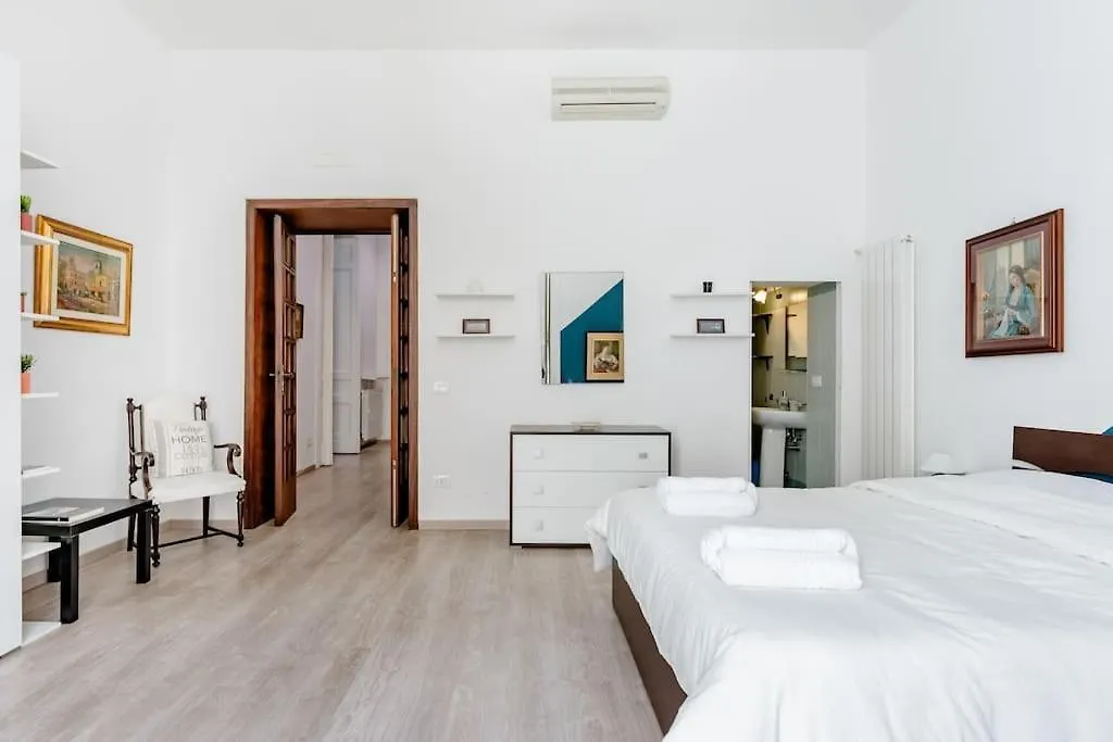 Apartment Modern 1Br Apt Near National Museum - Sleeps 3 Naples